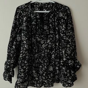 SOLD Vintage Black and white floral Blouse with bell sleeves